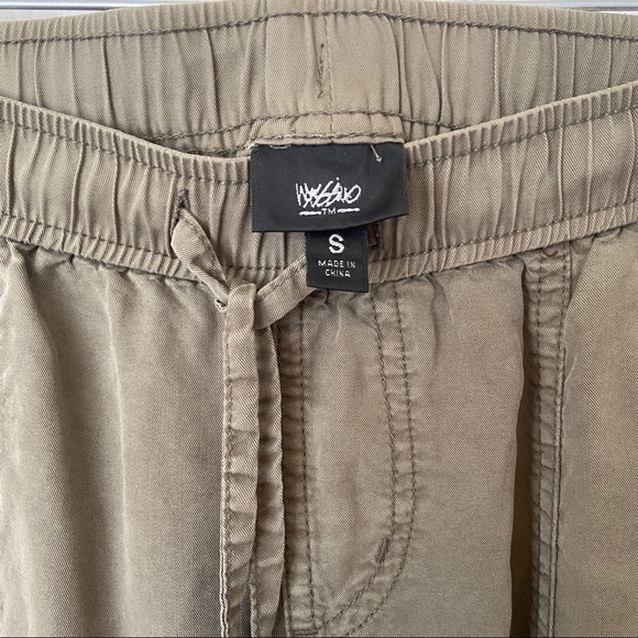 Baggy Joggers - Olive - Picture 3 of 3